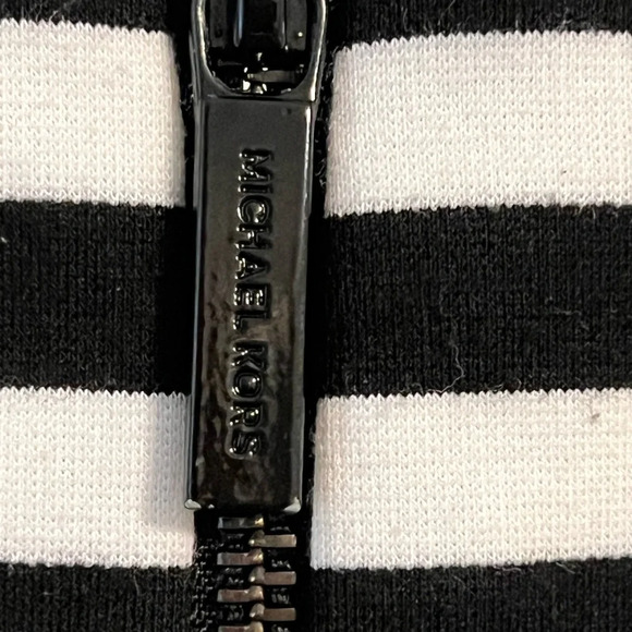 REMOVING SOON FINAL PRICE Michael Kors Striped Top - Picture 4 of 8